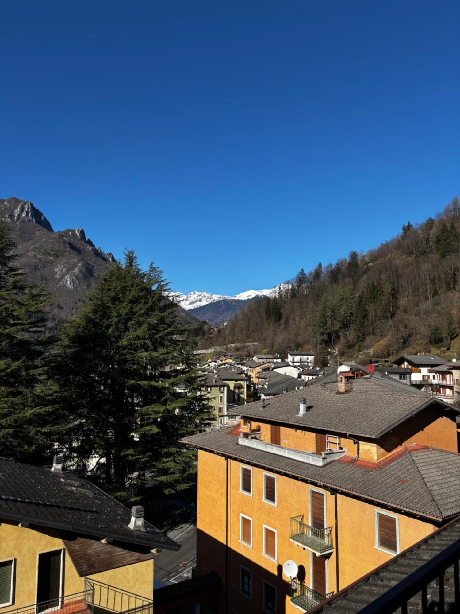 La Casa Di Pietro Leilighet Piazza Brembana Eksteriør bilde